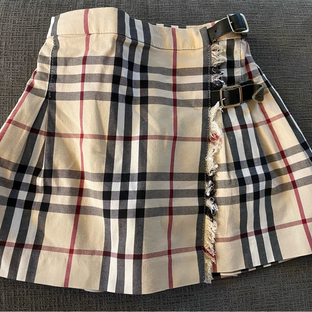 Burberry baby skirt